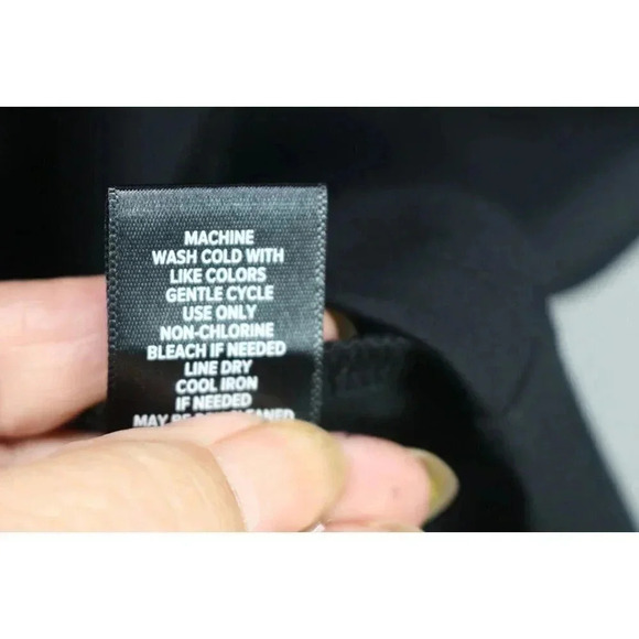 Torrid Off the Shoulder Faux Wrap Short Bodycon Dress-Size 14-Stretchy - Picture 6 of 8